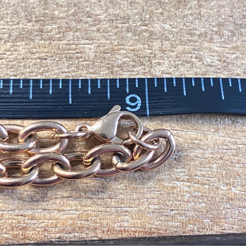 Rose Gold Stainless Steel and Shell Pearl Necklace 4 Piece Set Ever True - Picture 6 of 14